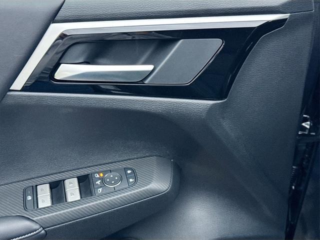 new 2025 Mitsubishi Outlander PHEV car, priced at $35,755