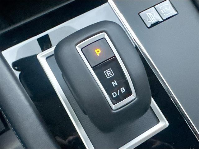 new 2025 Mitsubishi Outlander PHEV car, priced at $35,755