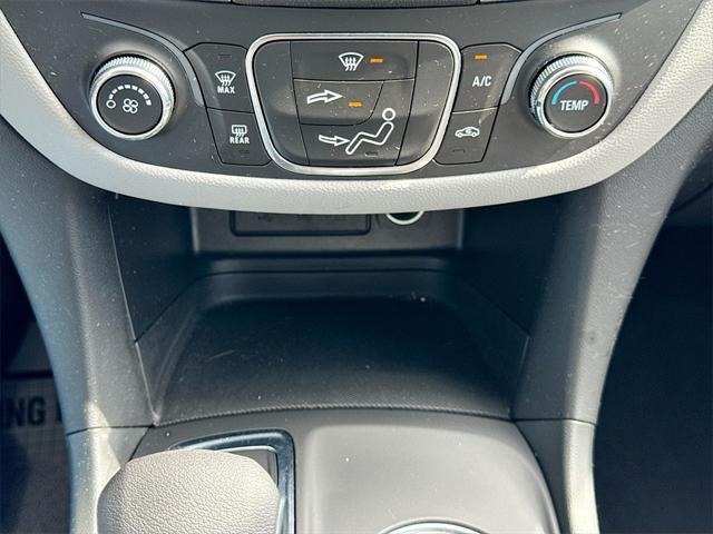 used 2023 Chevrolet Equinox car, priced at $17,168