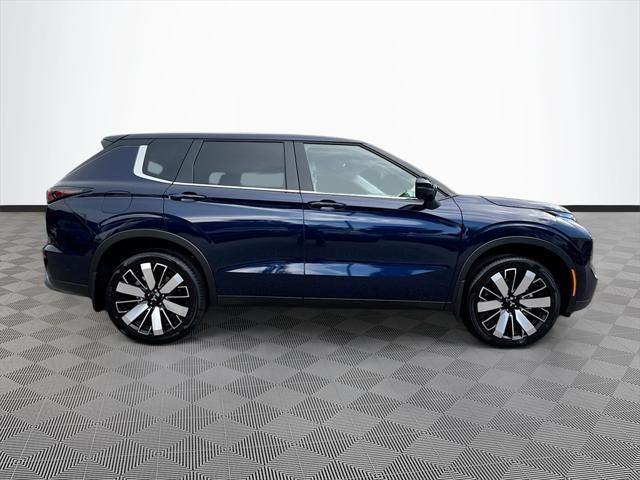 new 2025 Mitsubishi Outlander car, priced at $25,787
