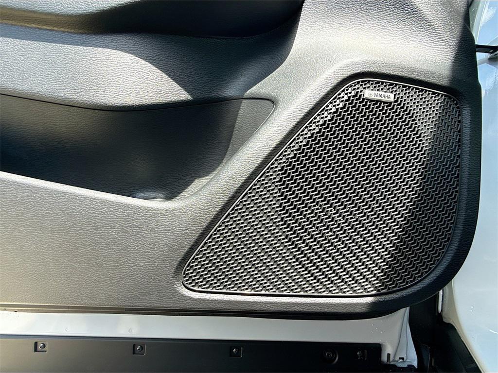 new 2025 Mitsubishi Outlander car, priced at $25,929