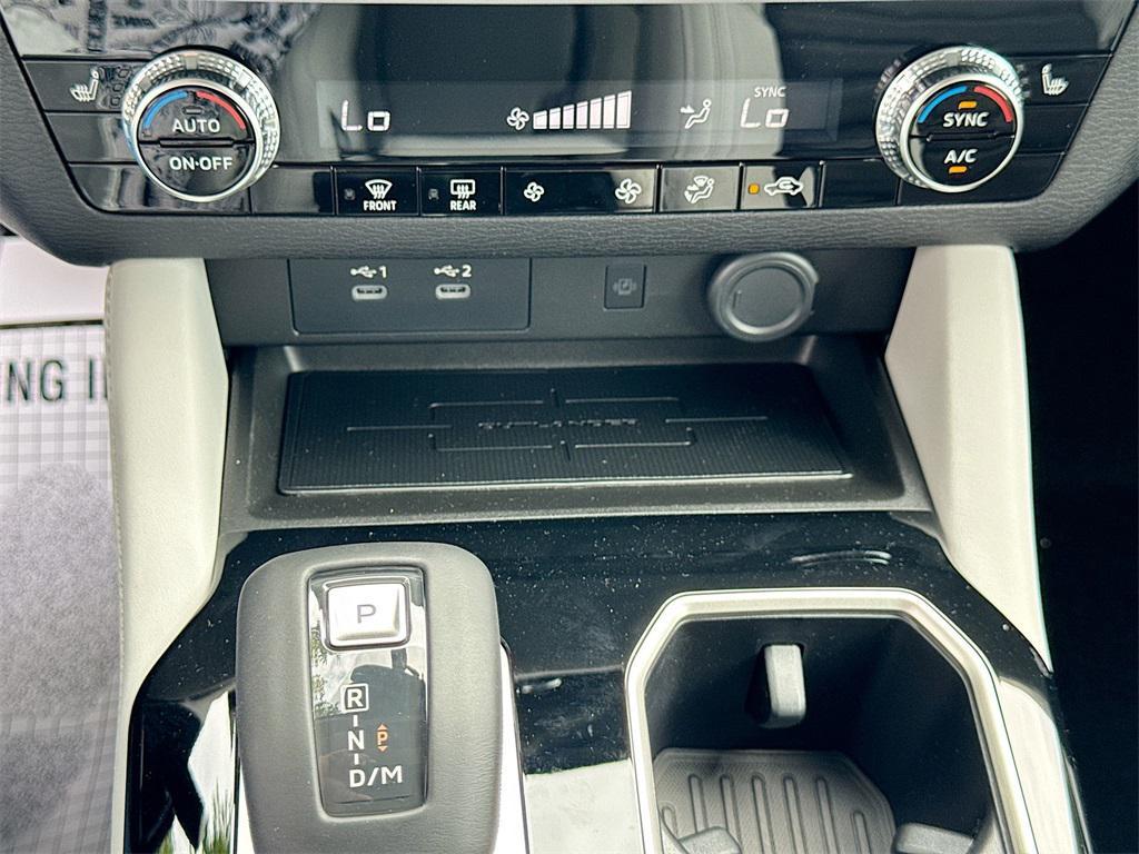 new 2025 Mitsubishi Outlander car, priced at $28,413