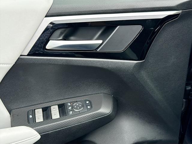 new 2025 Mitsubishi Outlander car, priced at $28,413