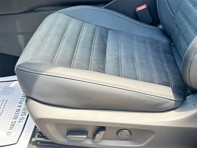 new 2025 Mitsubishi Outlander car, priced at $25,787
