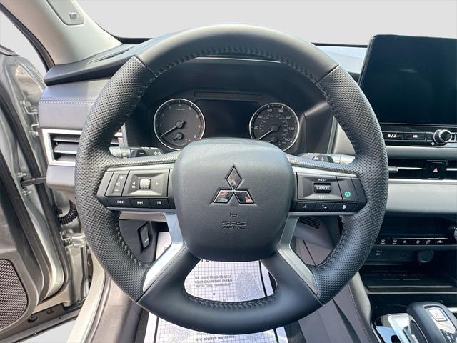 new 2025 Mitsubishi Outlander car, priced at $25,787
