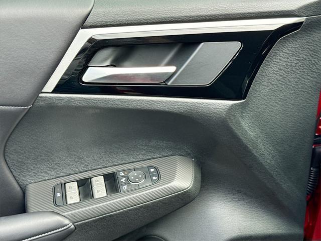 new 2025 Mitsubishi Outlander PHEV car, priced at $34,658
