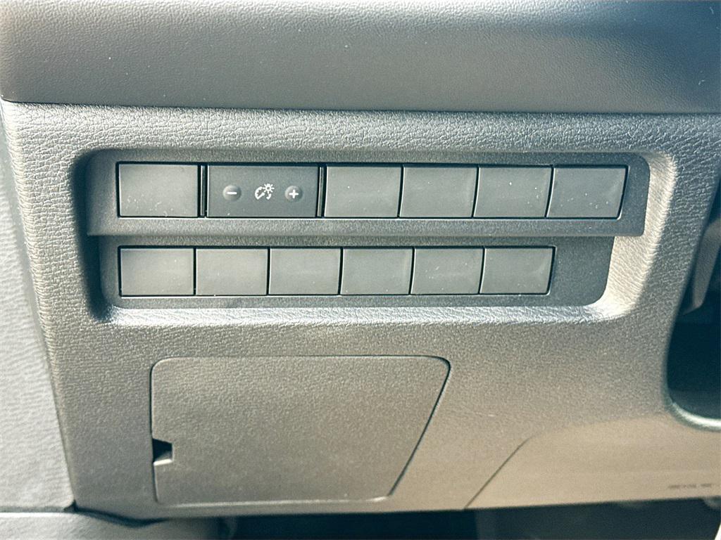 new 2025 Mitsubishi Outlander car, priced at $23,869