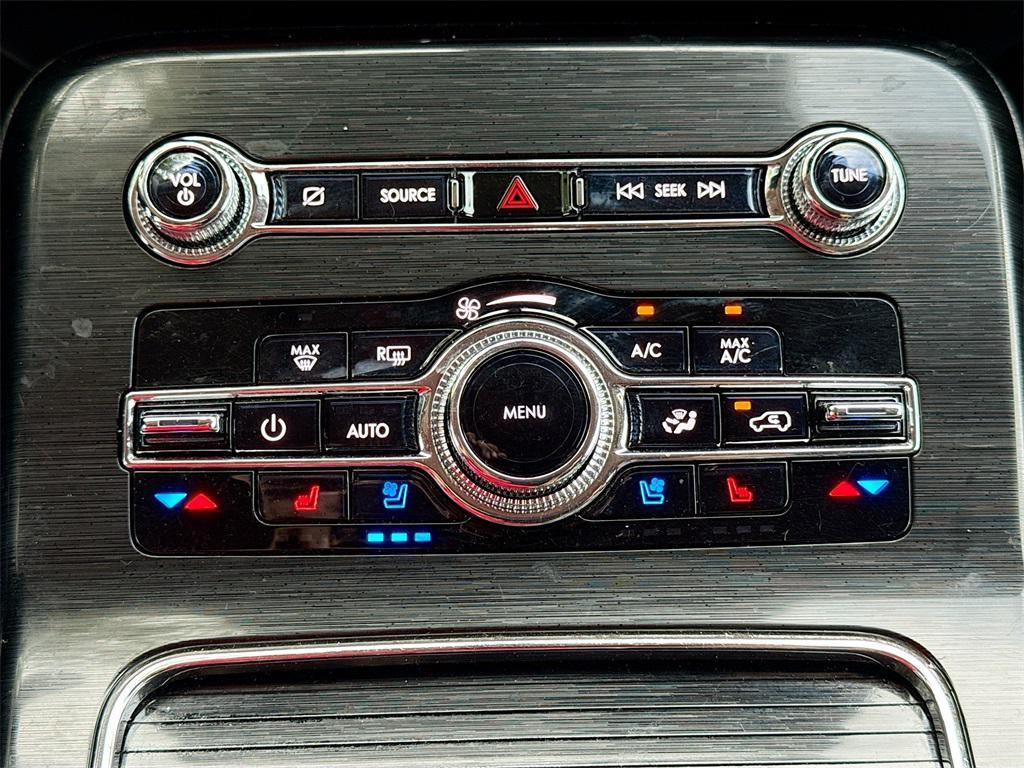 used 2021 Lincoln Nautilus car, priced at $24,778