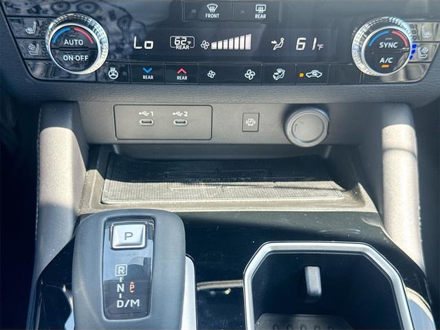 new 2025 Mitsubishi Outlander car, priced at $29,091