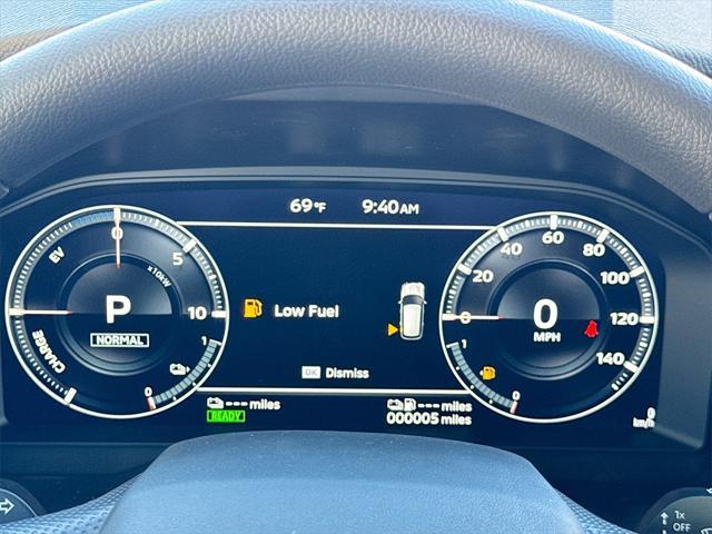new 2025 Mitsubishi Outlander PHEV car, priced at $34,342