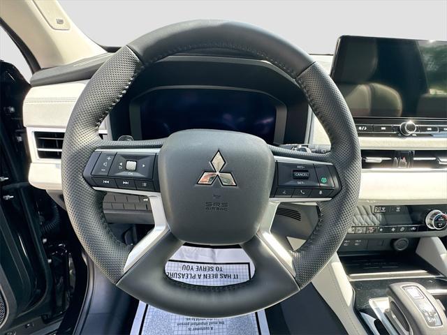 new 2025 Mitsubishi Outlander car, priced at $30,653