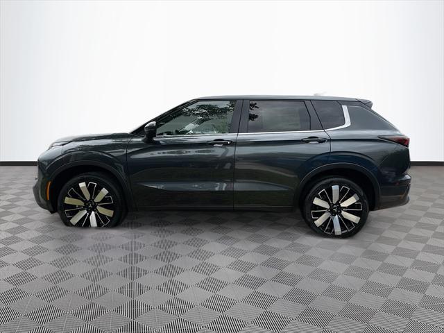 new 2025 Mitsubishi Outlander car, priced at $28,381