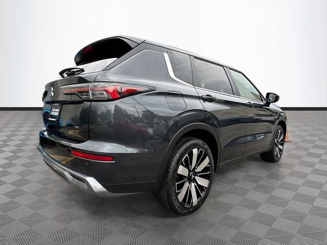 new 2025 Mitsubishi Outlander car, priced at $28,381