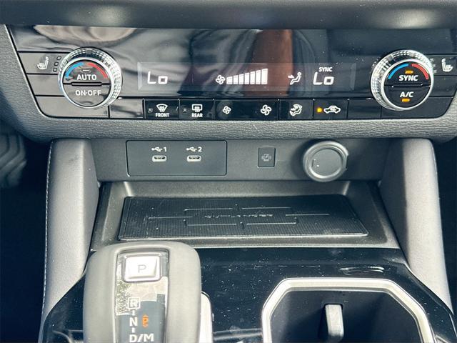 new 2025 Mitsubishi Outlander car, priced at $28,381