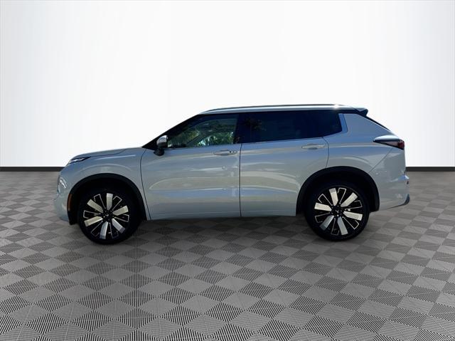 new 2025 Mitsubishi Outlander car, priced at $31,276