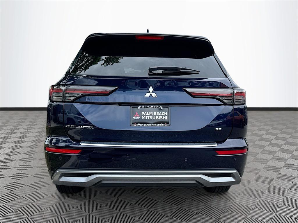 new 2025 Mitsubishi Outlander car, priced at $28,013