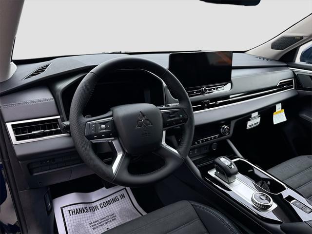 new 2025 Mitsubishi Outlander car, priced at $28,513
