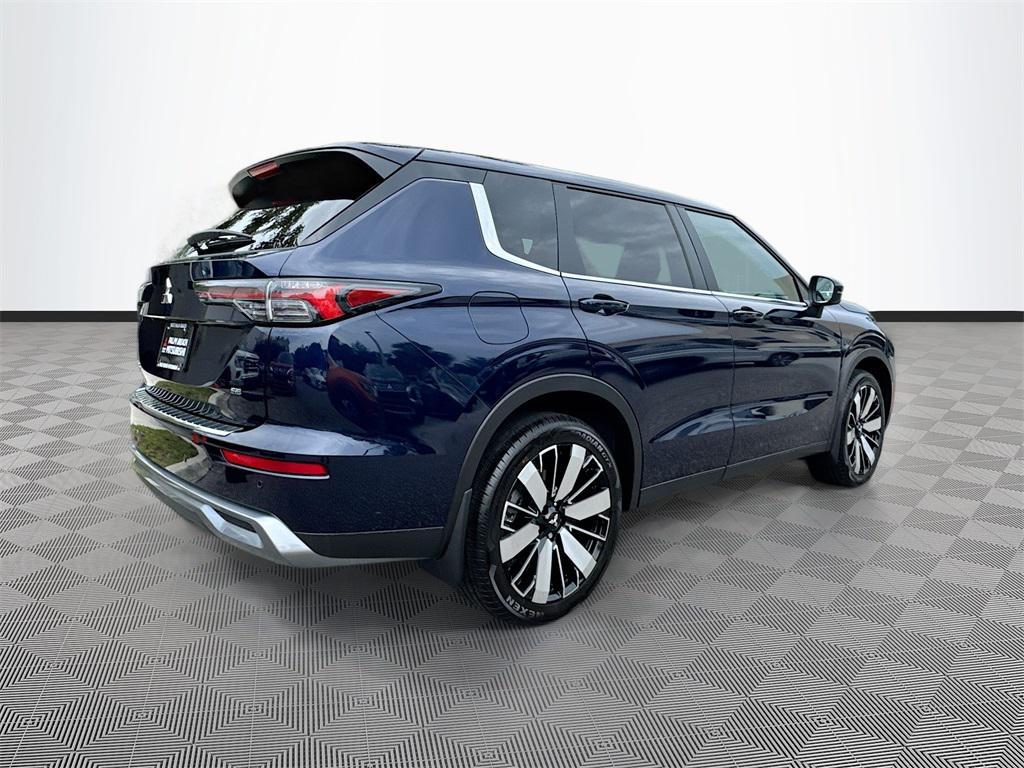 new 2025 Mitsubishi Outlander car, priced at $28,013