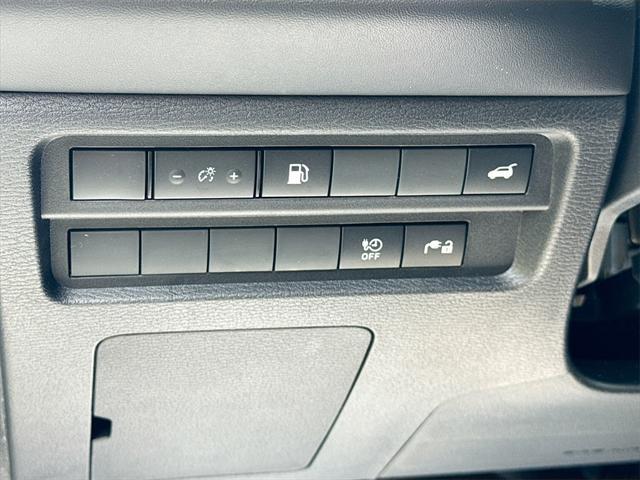 new 2025 Mitsubishi Outlander PHEV car, priced at $35,755
