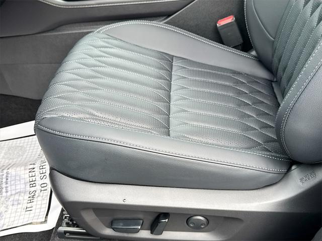 new 2025 Mitsubishi Outlander car, priced at $30,078