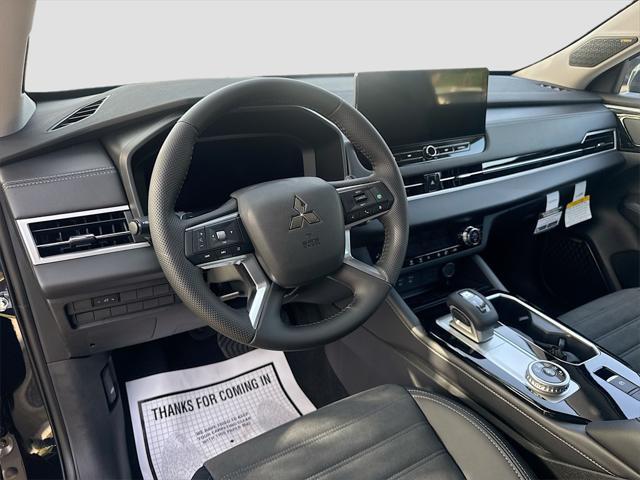 new 2025 Mitsubishi Outlander car, priced at $28,372