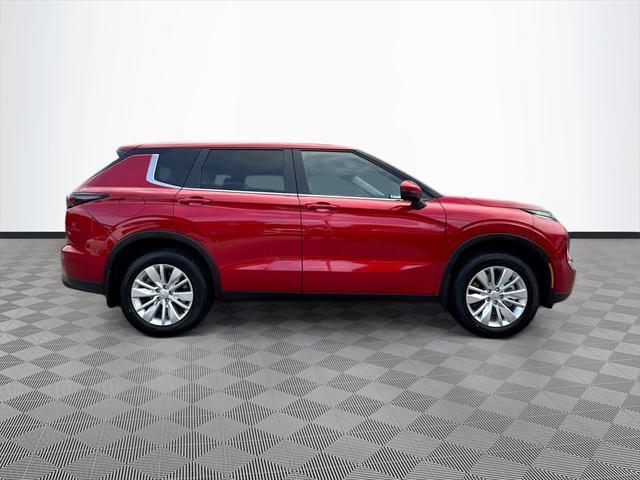 new 2025 Mitsubishi Outlander car, priced at $25,232