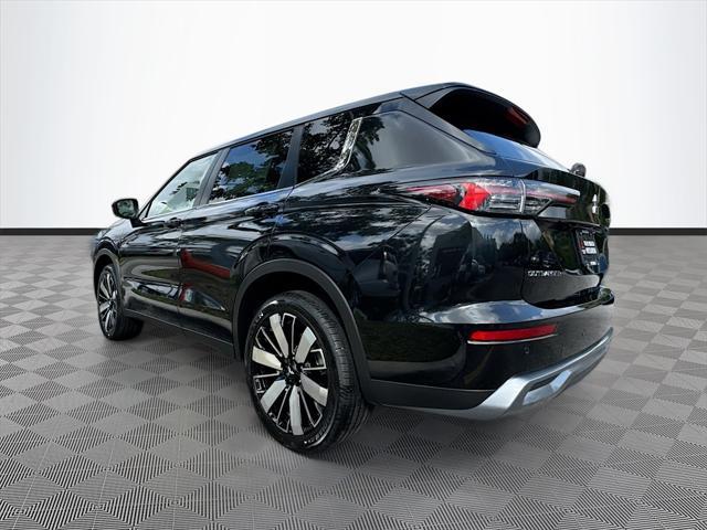 new 2025 Mitsubishi Outlander car, priced at $28,420