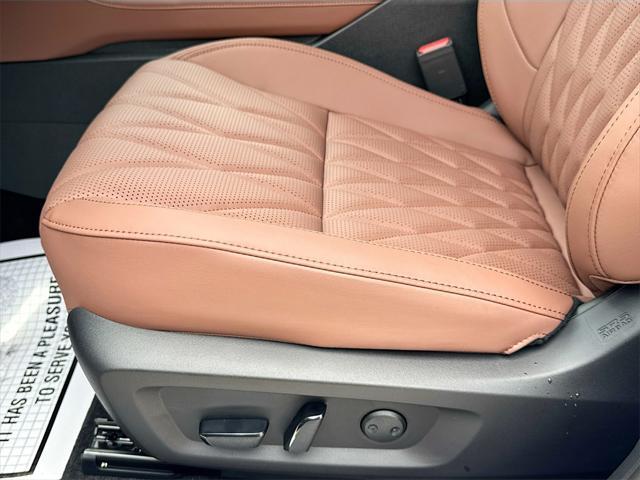 new 2025 Mitsubishi Outlander car, priced at $33,445