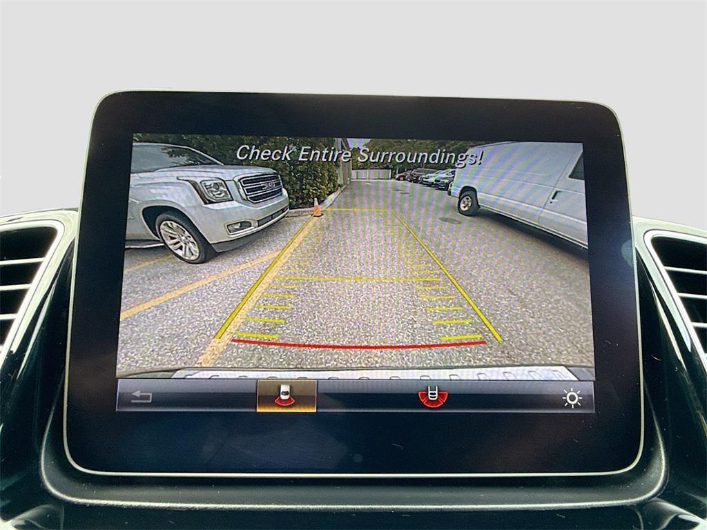 used 2019 Mercedes-Benz GLE 400 car, priced at $19,420