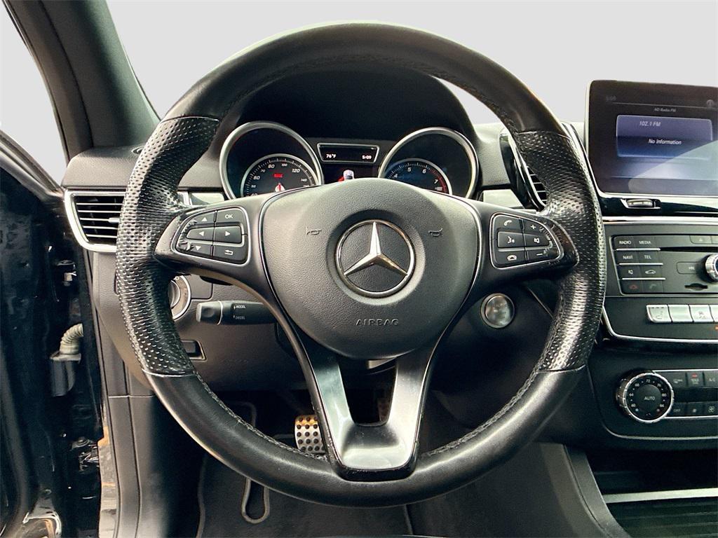 used 2019 Mercedes-Benz GLE 400 car, priced at $19,420