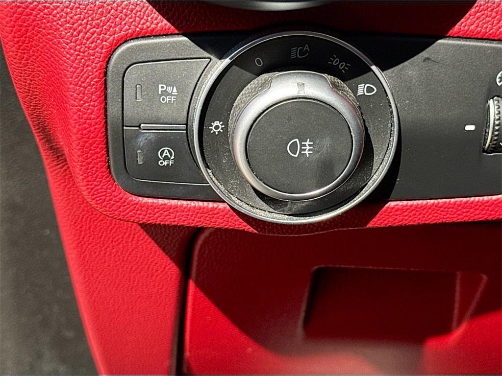 used 2018 Alfa Romeo Stelvio car, priced at $26,629