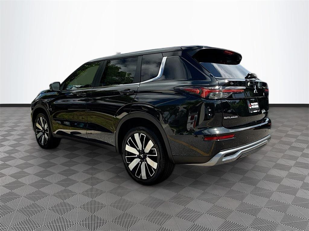 new 2025 Mitsubishi Outlander car, priced at $28,387