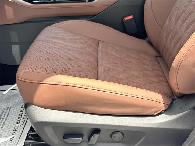 new 2025 Mitsubishi Outlander car, priced at $33,730