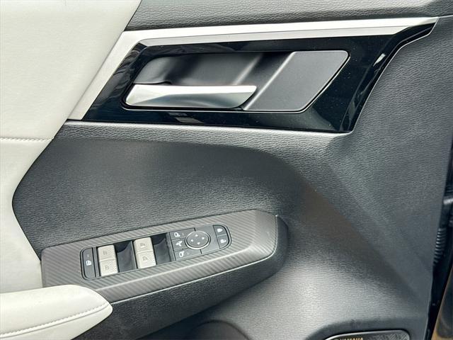new 2025 Mitsubishi Outlander car, priced at $28,868