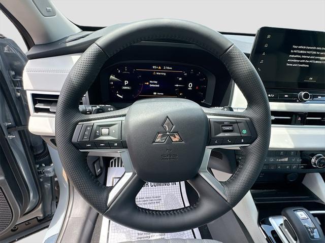 new 2025 Mitsubishi Outlander car, priced at $30,733