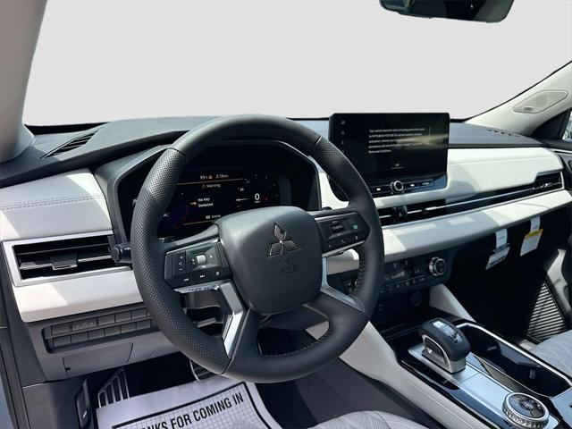 new 2025 Mitsubishi Outlander car, priced at $30,733