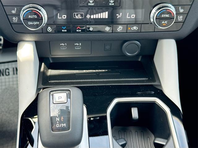 new 2025 Mitsubishi Outlander car, priced at $30,733