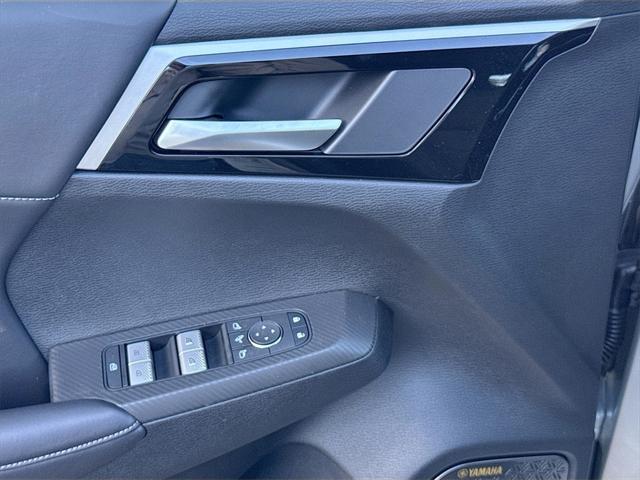 new 2025 Mitsubishi Outlander car, priced at $28,413