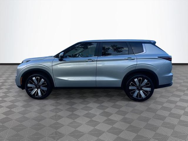new 2025 Mitsubishi Outlander car, priced at $28,413