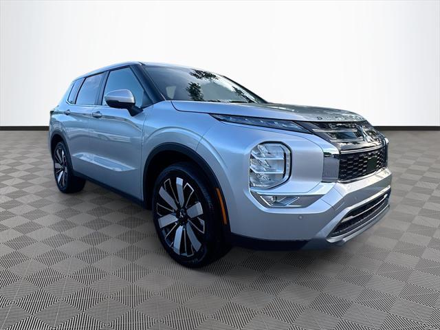new 2025 Mitsubishi Outlander car, priced at $28,413