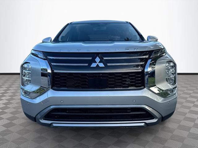 new 2025 Mitsubishi Outlander car, priced at $28,413
