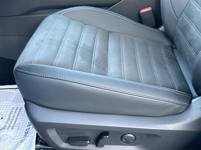 new 2025 Mitsubishi Outlander car, priced at $28,413