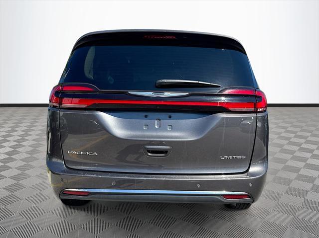 used 2023 Chrysler Pacifica car, priced at $23,387