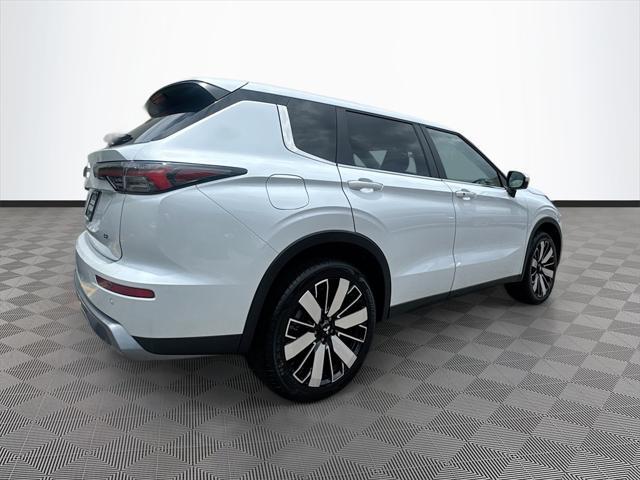 new 2025 Mitsubishi Outlander car, priced at $26,213