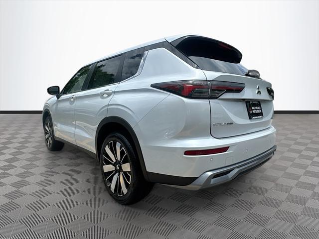 new 2025 Mitsubishi Outlander car, priced at $26,213