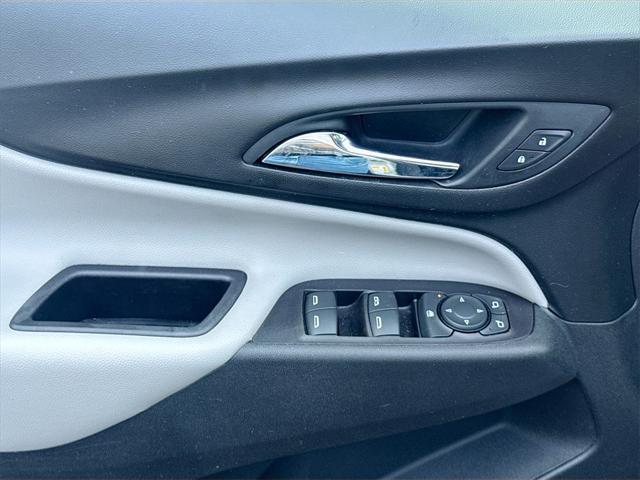 used 2022 Chevrolet Equinox car, priced at $17,406