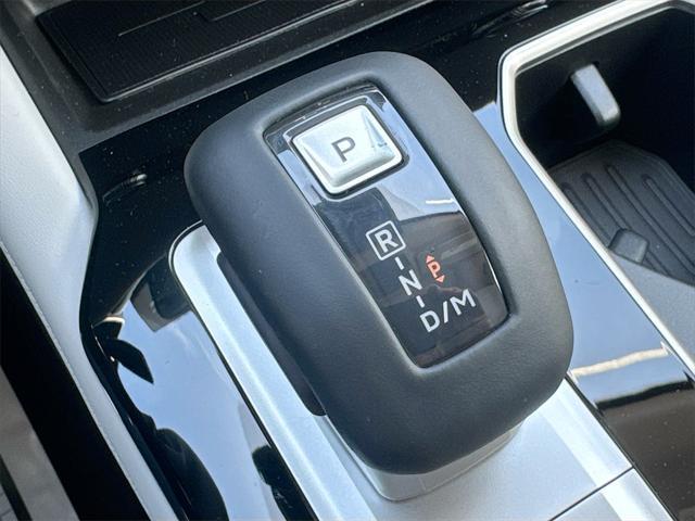 new 2025 Mitsubishi Outlander car, priced at $28,868