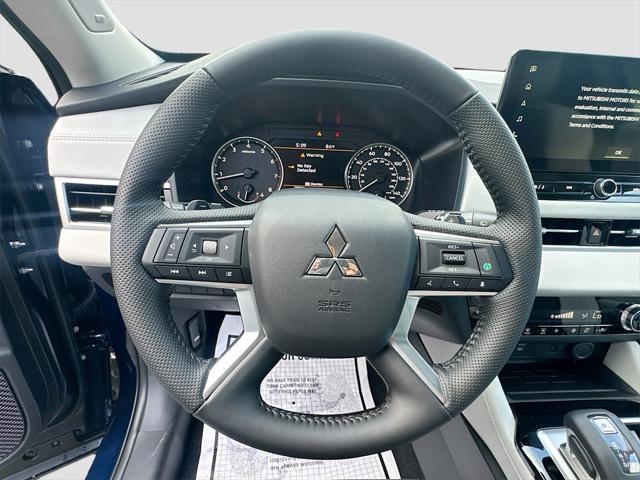 new 2025 Mitsubishi Outlander car, priced at $25,718