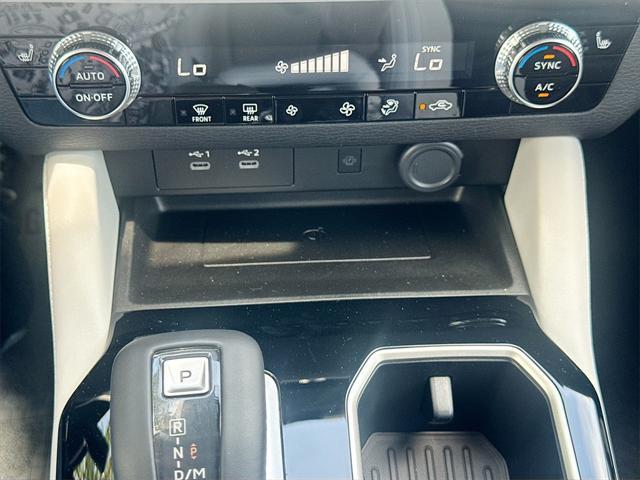 new 2025 Mitsubishi Outlander car, priced at $28,381