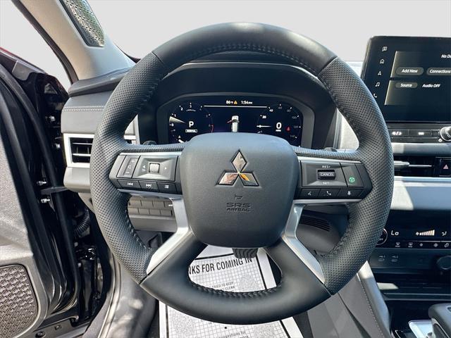 new 2025 Mitsubishi Outlander car, priced at $28,381